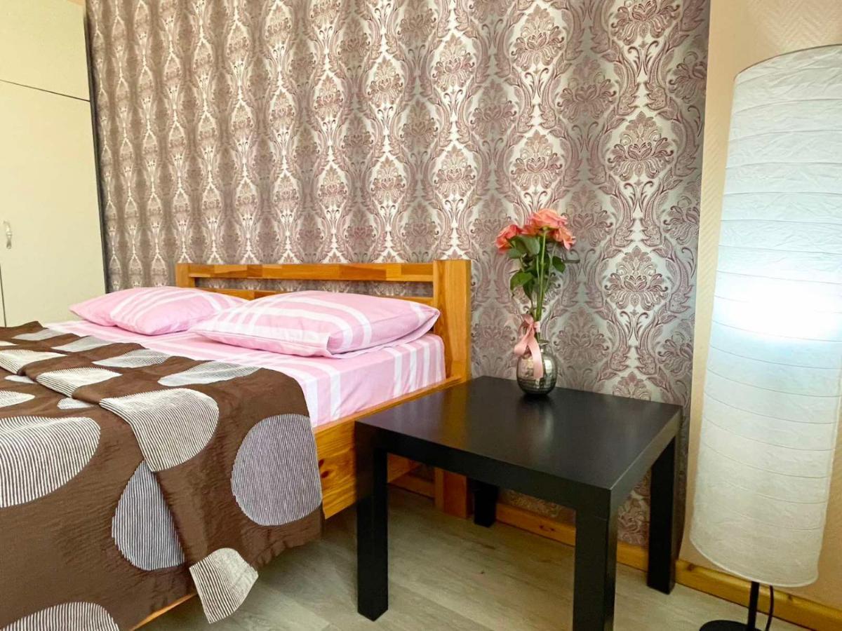 Крехівська 5,Апартаменти В Центрі, Дві Спальні Lviv Eksteriør billede