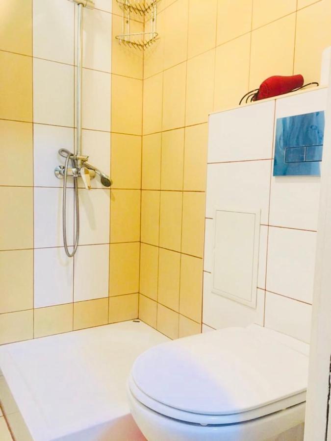 Крехівська 5,Апартаменти В Центрі, Дві Спальні Lviv Eksteriør billede